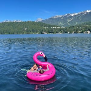 Meet your Posher, Angie